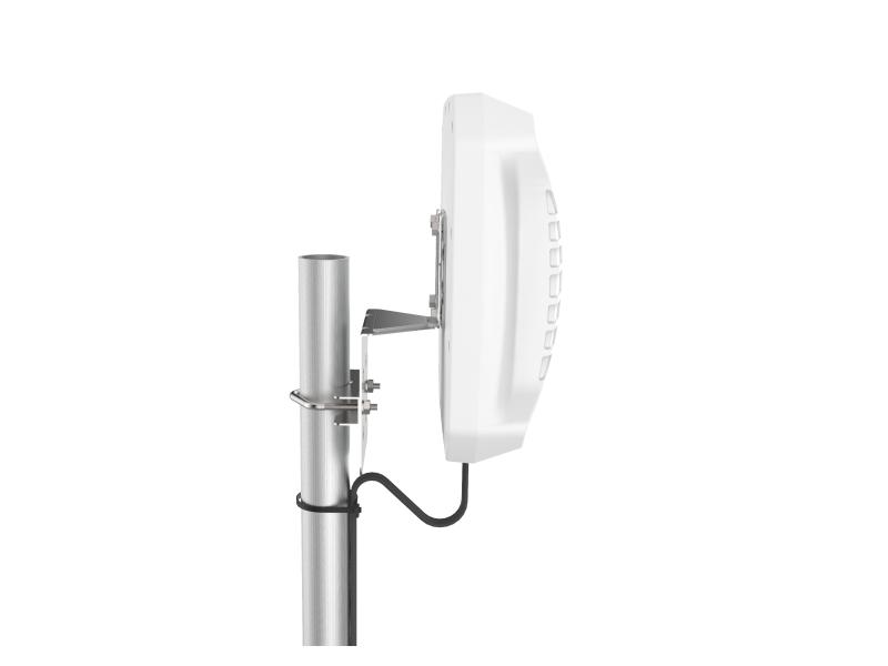 USL LTE-Antenne 2x SMA 8dBi Gewinn, Richtstrahl, inkl.5m Kabel