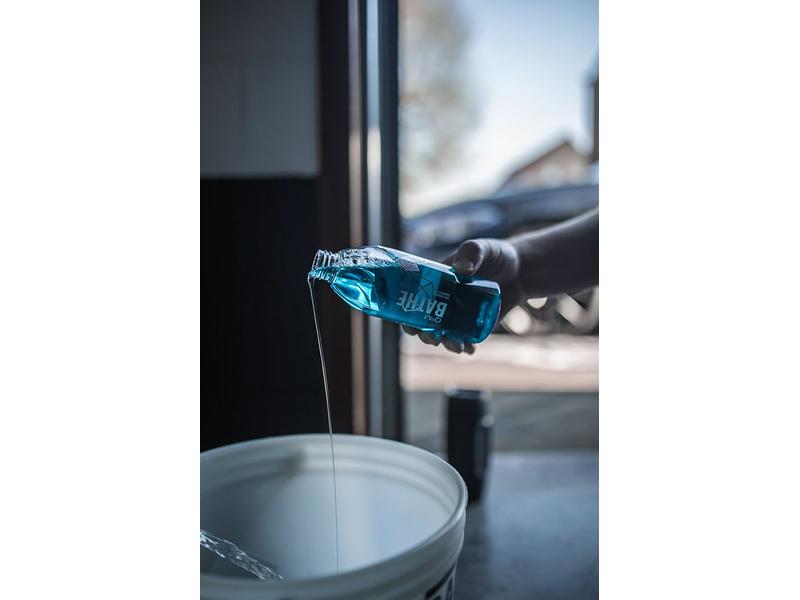 Gyeon Autoshampoo Q2M Bathe 400 ml