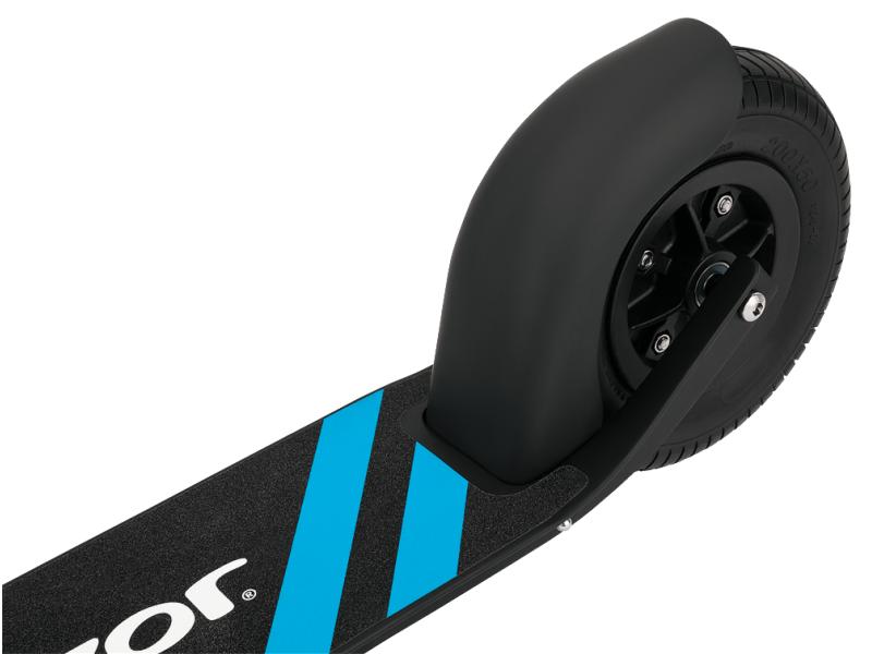 Razor Scooter A5 Air Scooter Schwarz 23L