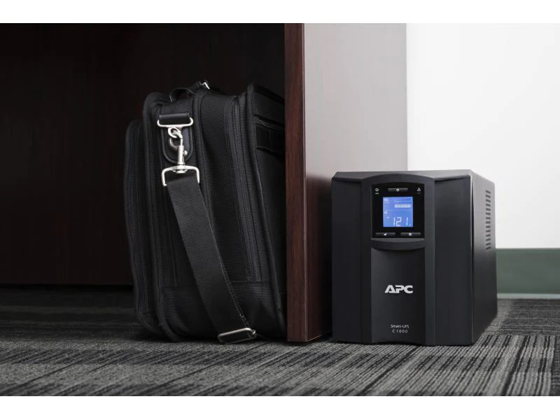APC USV SMC1000IC 1000 VA / 600 W