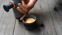 Wacaco Reisekaffeemaschine Minipresso GR Kaffeepulver