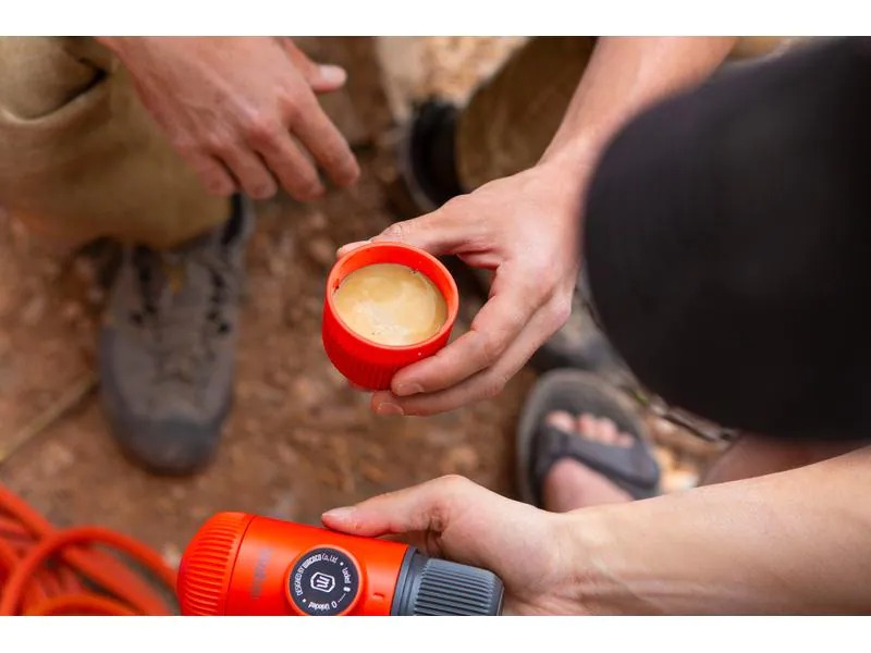 Wacaco Reisekaffeemaschine Nanopresso Rot