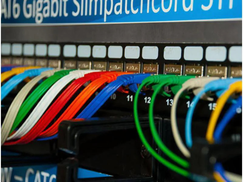 SLIM Slimpatchkabel  Cat 6, U/FTP, 5 m, Rot