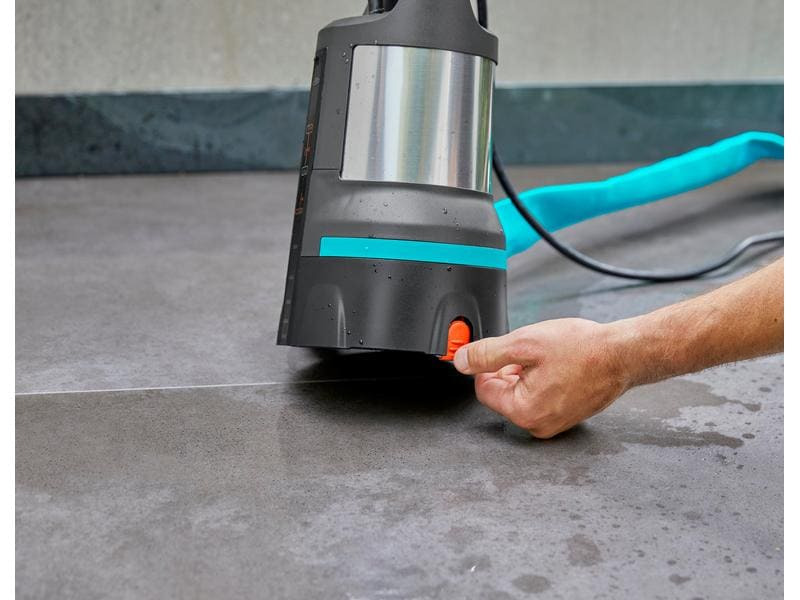 Gardena Klarwasserpumpe 11000 Aquasensor