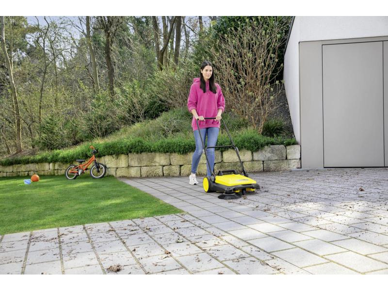 Kärcher Kehrmaschine S 4 Gelb