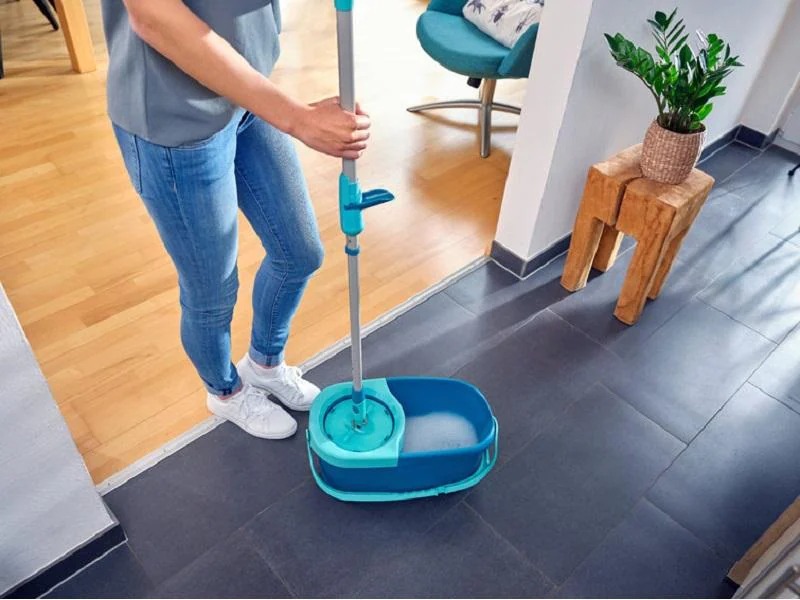 Leifheit Bodenwischer-Set Twist Disc Mop