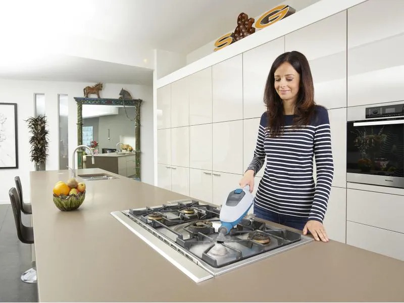 BLACK+DECKER Dampfreiniger 1300W 5in1