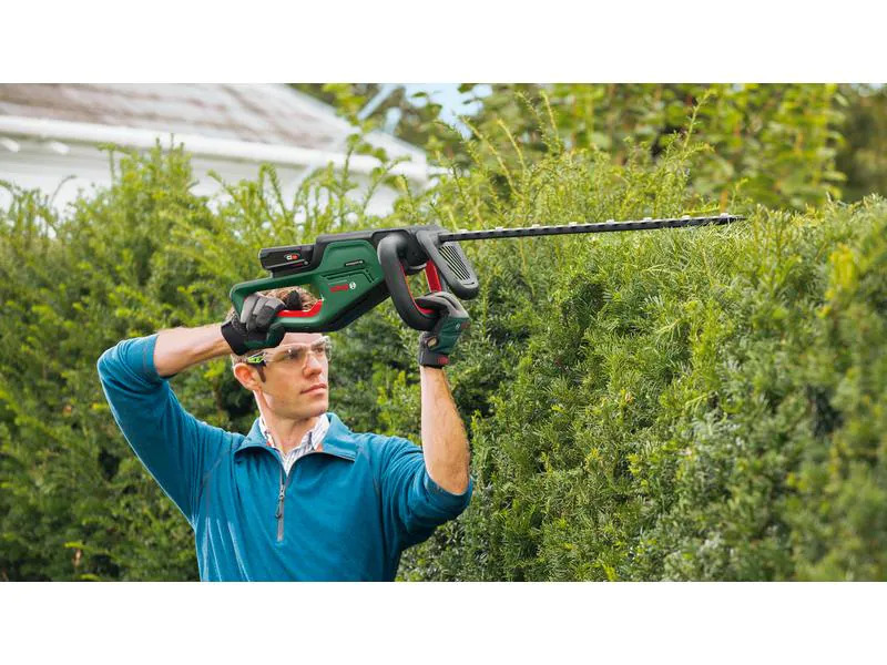 Bosch Akku-Heckenschere UniversalHedgeCut 18-50 Kit