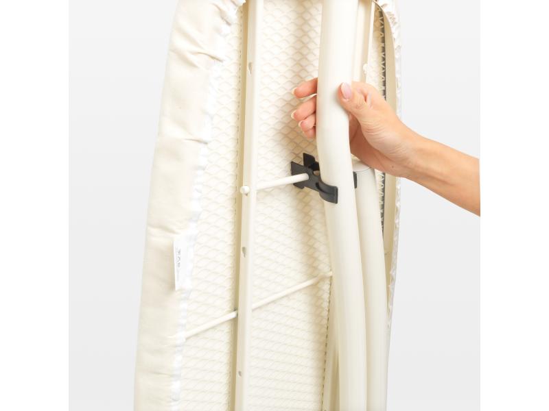 Brabantia Bügeltisch Titan Oval mit Parkzone