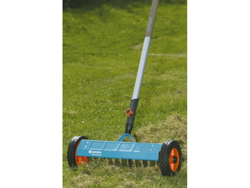 Gardena Vertikutierer 03395-20 ohne Stiel
