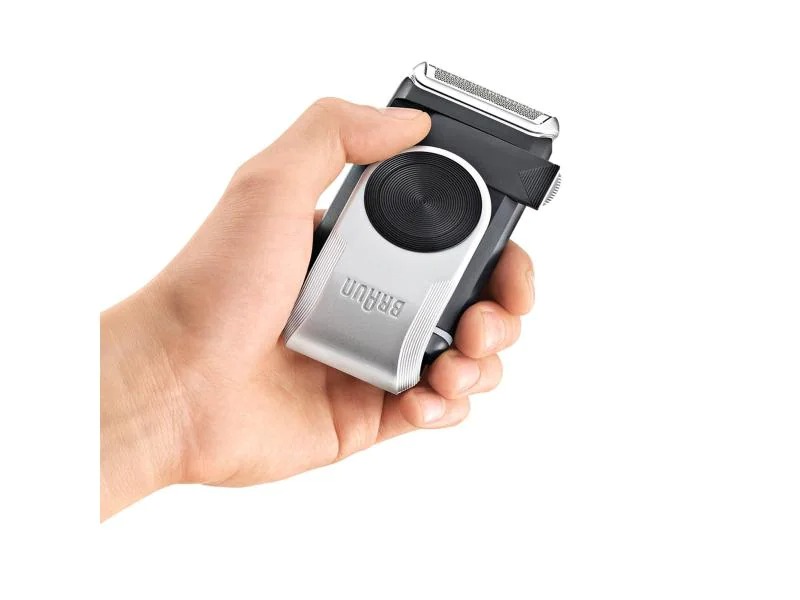 Braun Herrenrasierer MobileShave M90