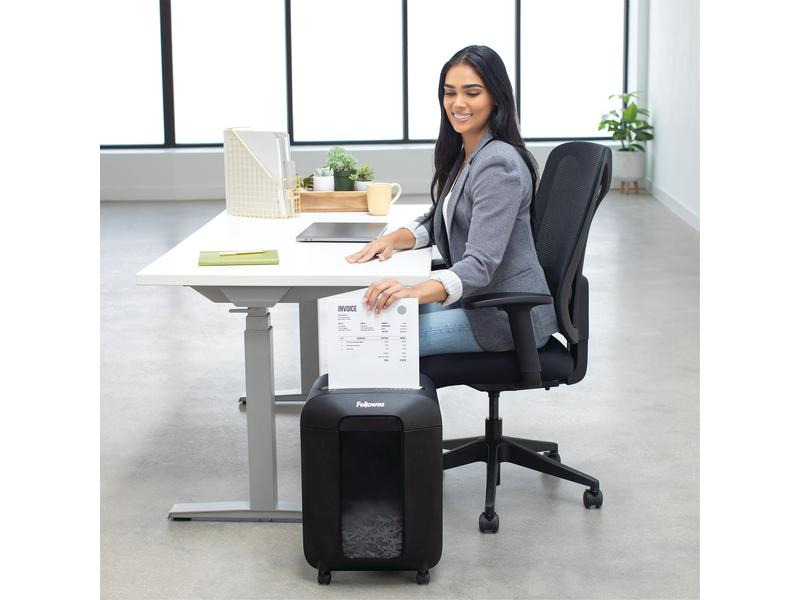 Fellowes Aktenvernichter Powershred LX85 P-4, 12 Seiten