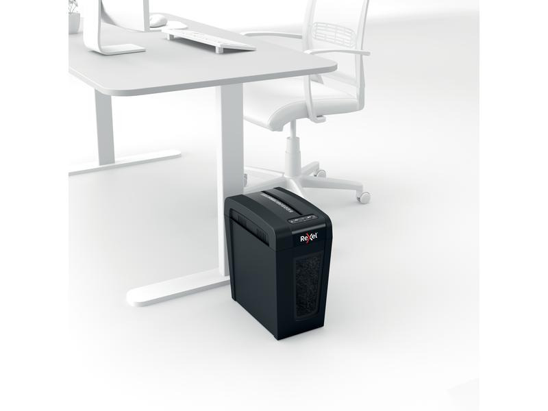 Rexel Aktenvernichter Secure X8-SL P-4, 8 Seiten