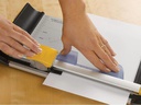 Fellowes Rollenschneidegerät Neutron Plus A4 32 cm, 10 Blatt