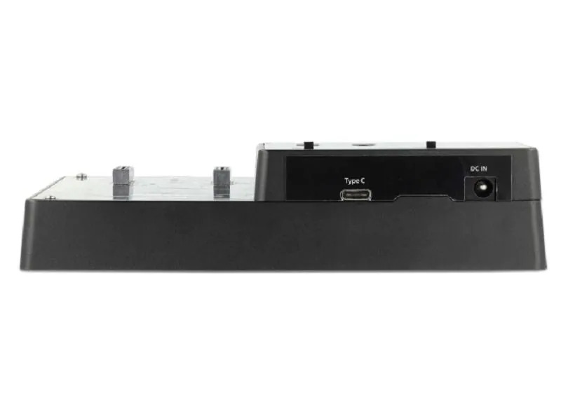 Delock USB-C - 4x M.2 NVMe
