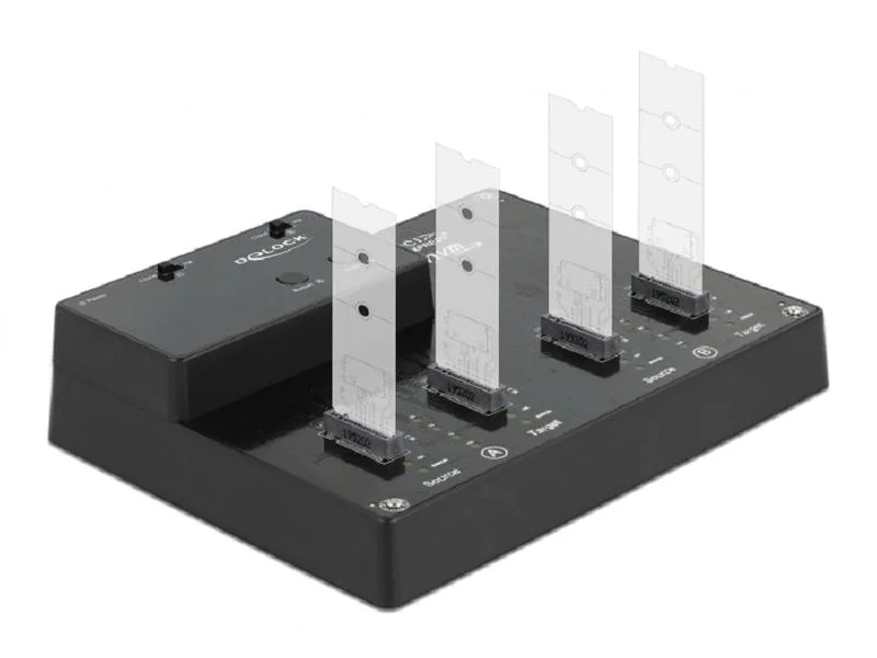 Delock USB-C - 4x M.2 NVMe