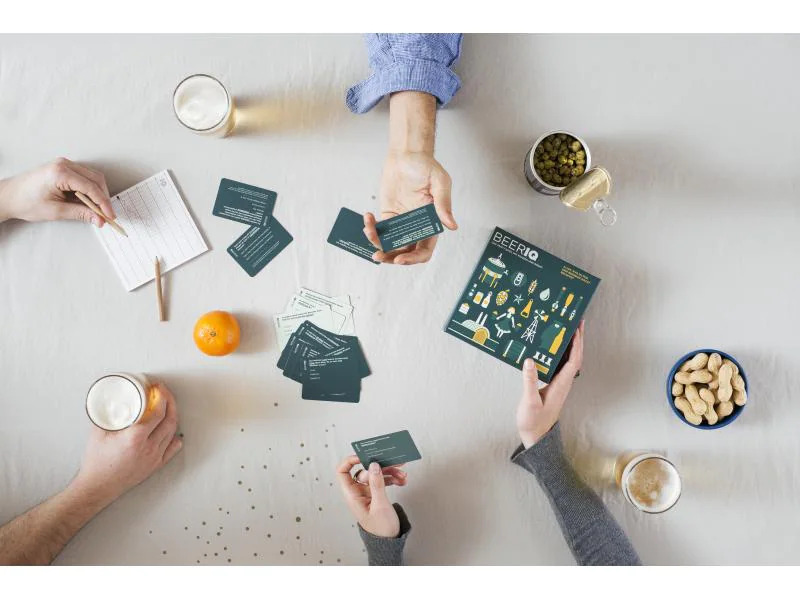 Helvetiq Partyspiel BEERIQ - Das Spiel