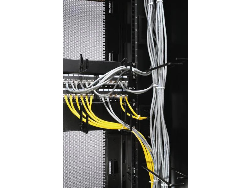 APC Kabelführungspanel AR8425A 19 Rack, Schwarz