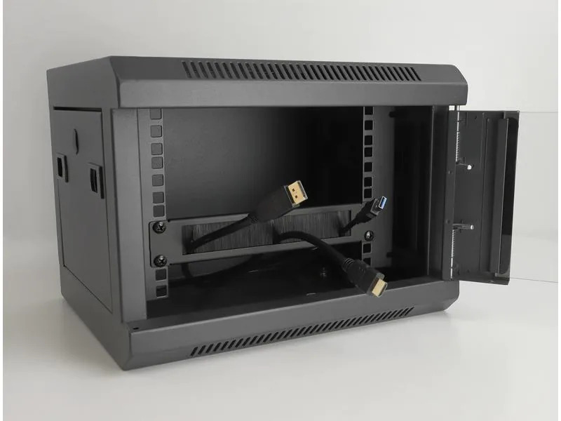 Delock Bürstenleiste 1 HE 10 Rack, Schwarz mit Kabelbefestigung