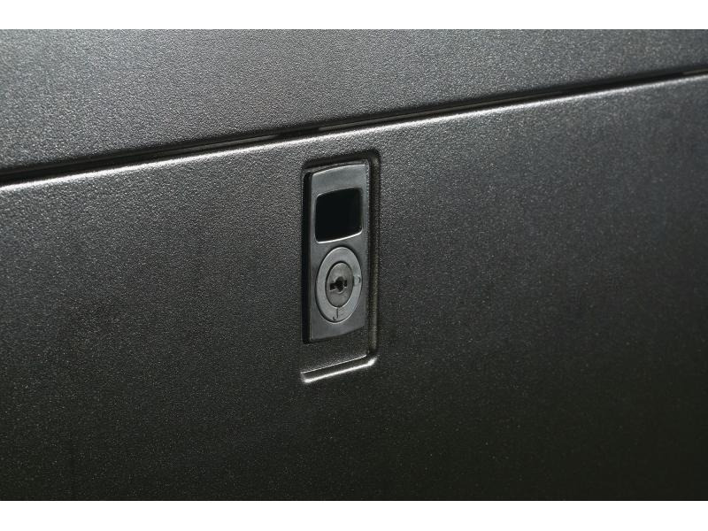 APC Netzwerkschrank NetShelter SX AR3104 24HE / Schwarz