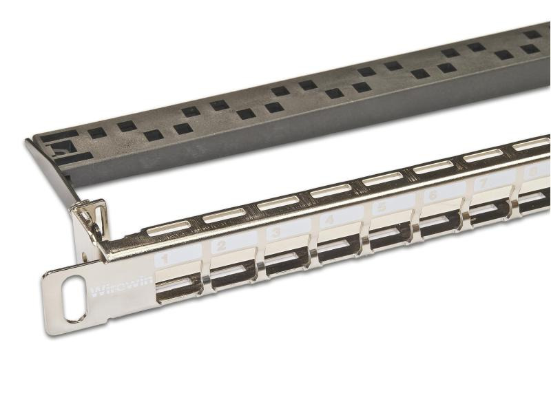 Wirewin Patchpanel 24 Port, Keystone, 0.5HE 19 Rack