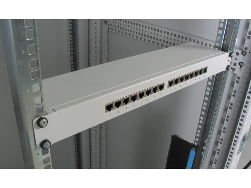 equip Patchpanel 16 Port, LSA, 1HE 19 Rack