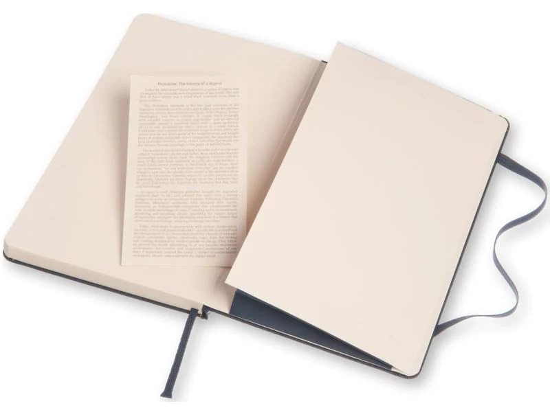 Moleskine Notizbuch Classic A5 Liniert, Dunkelblau, 240 Seiten