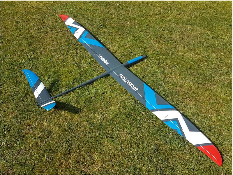 robbe Motorsegler Avalanche Voll-GFK 2800 mm ARF