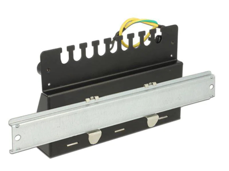 Delock Netzwerkpanel 8 Port Keystone Desktop schwarz