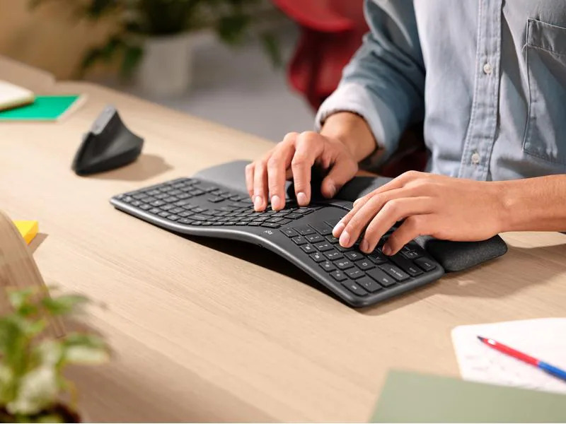 Logitech K860 for Business