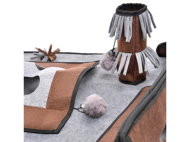 CanadianCat Katzen-Spielzeug Activity Teppich Coleen, 90 x 110 x 27.5 cm