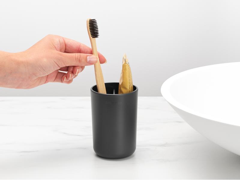 Brabantia Zahnputzbecher Schwarz