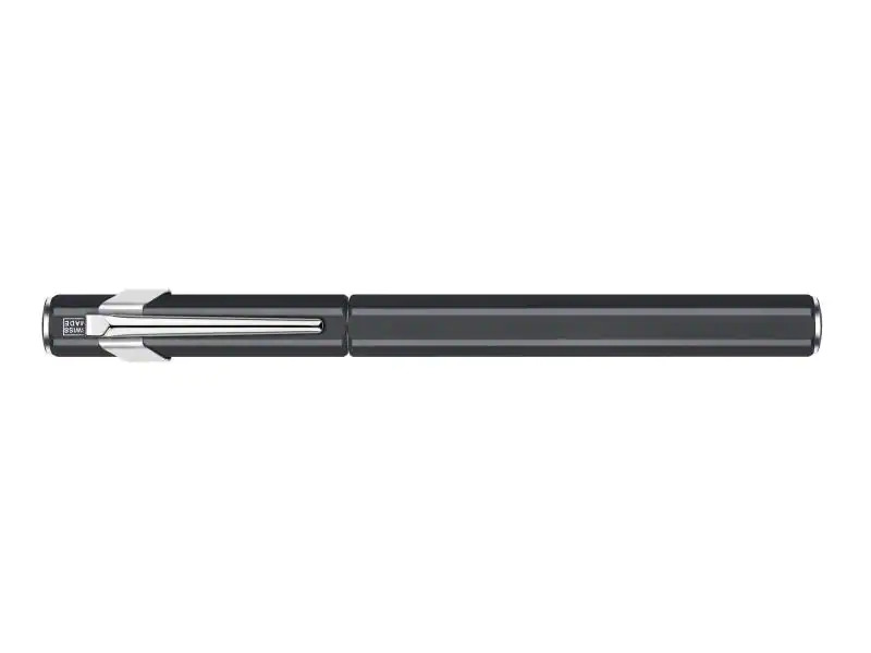 Caran d'Ache Füllfederhalter 849 Classic Line Schwarz
