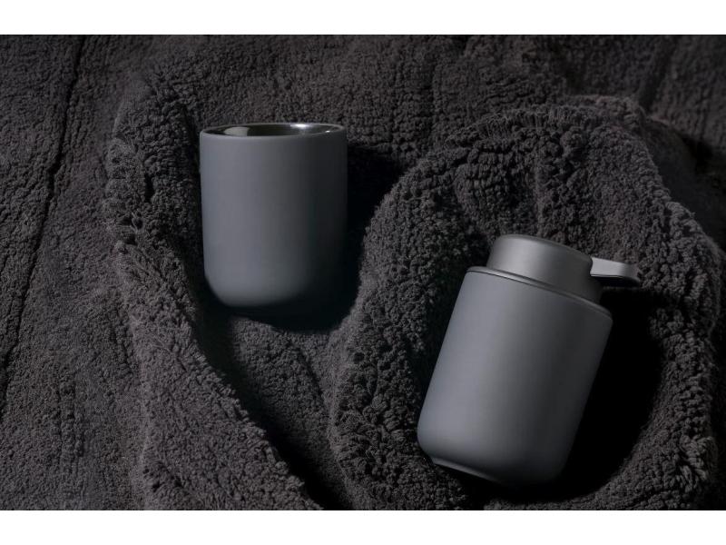 Zone Denmark Seifenspender UME 0.25 l, Schwarz