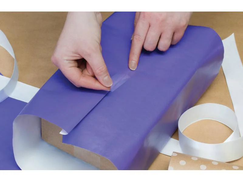 3M Klebeband für Geschenke im Handabroller 19 mm x 15 m
