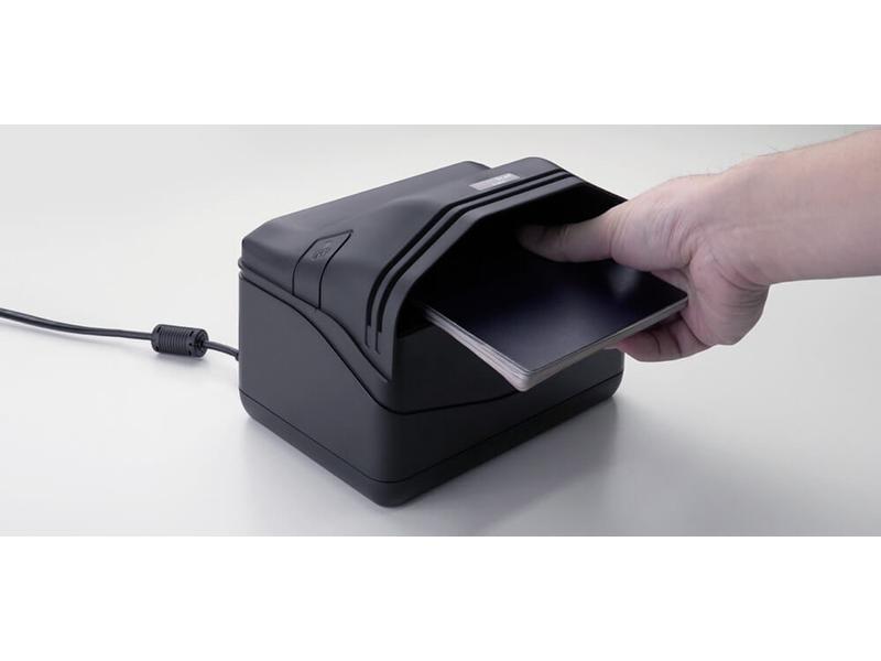 Plustek Dokumentenscanner 0305 Secure Scan X-Mini