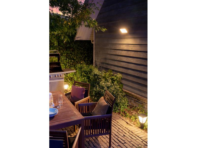 Philips Hue Aussenstrahler Discover 17435/30/P7