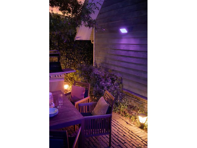 Philips Hue Aussenstrahler Discover 17435/30/P7