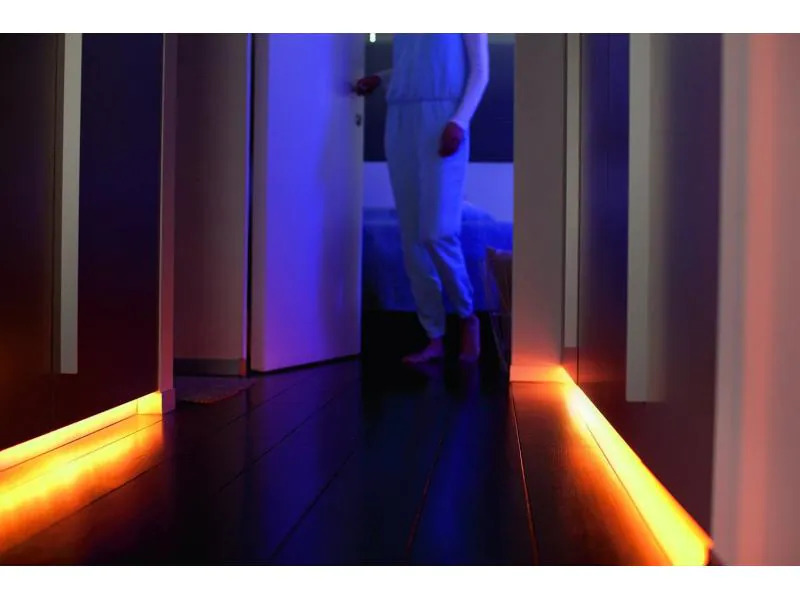 Philips Hue LED Lightstrip+ 1m Verlängerung, Version 4 (2020)