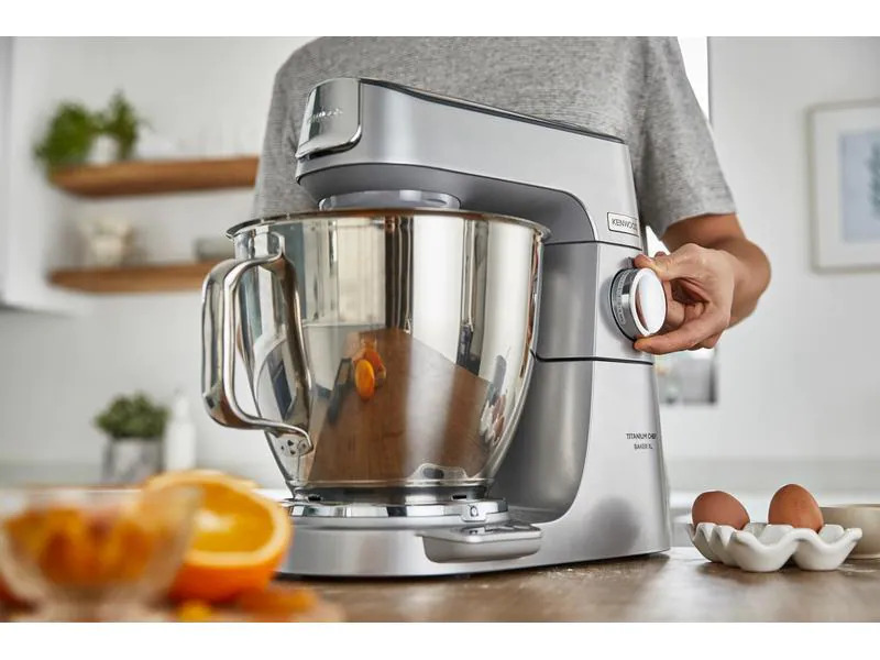 Kenwood Küchenmaschine Chef Baker Silber