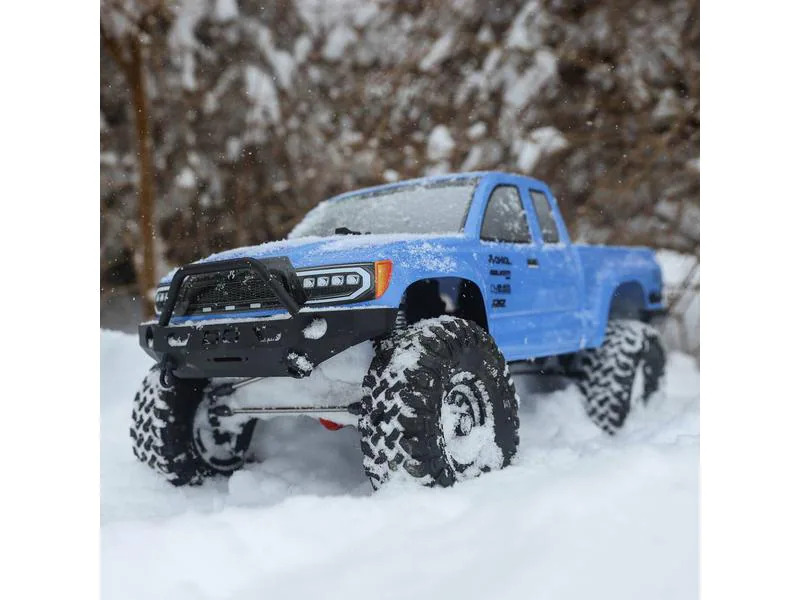 Axial Scale Crawler SCX10 III Base Camp Blau 1:10, ARTR