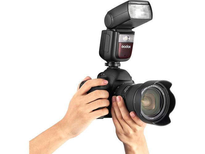 Godox Blitzgerät V860III mit TTL