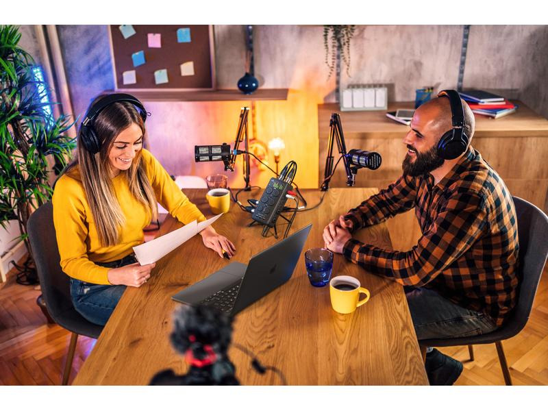 IK Multimedia Audio Interface IRig Pro Quattro I/O Deluxe