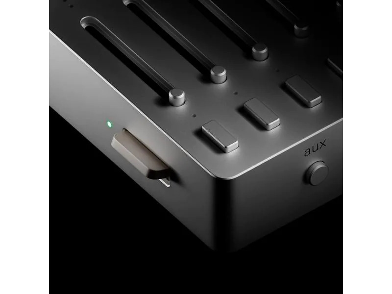 Teenage Engineering DJ-Mixer TX-6