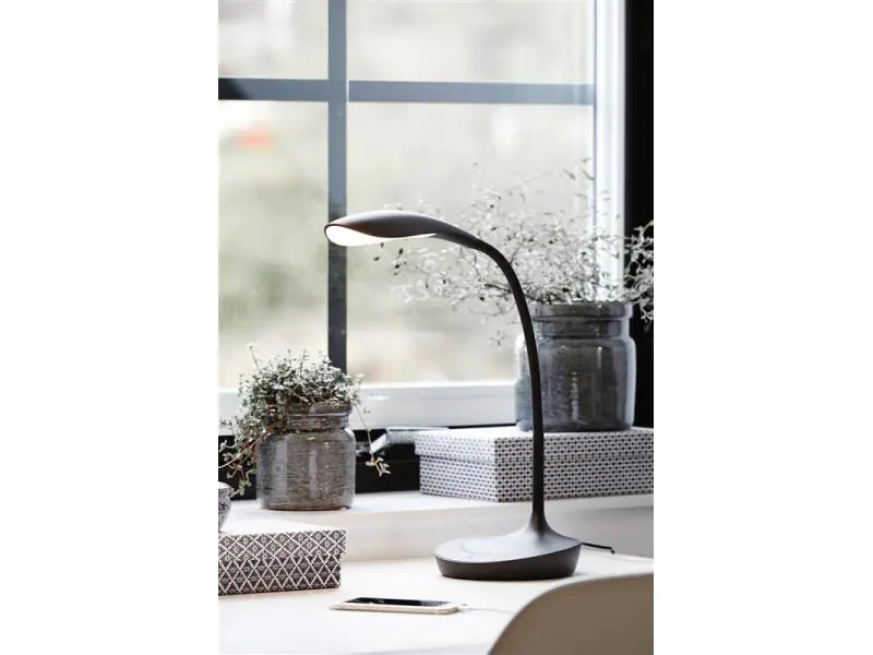 Markslöjd Schreibtischleuchte SWAN USB Schwarz