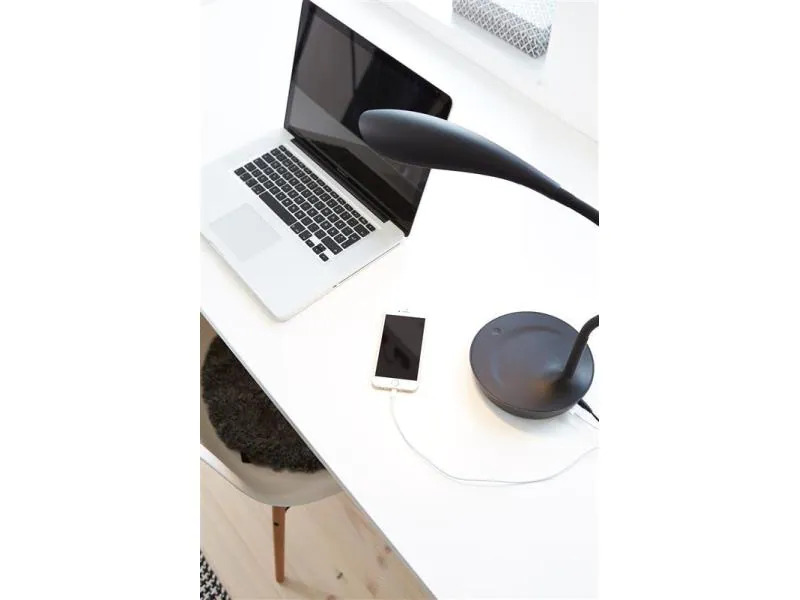 Markslöjd Schreibtischleuchte SWAN USB Schwarz