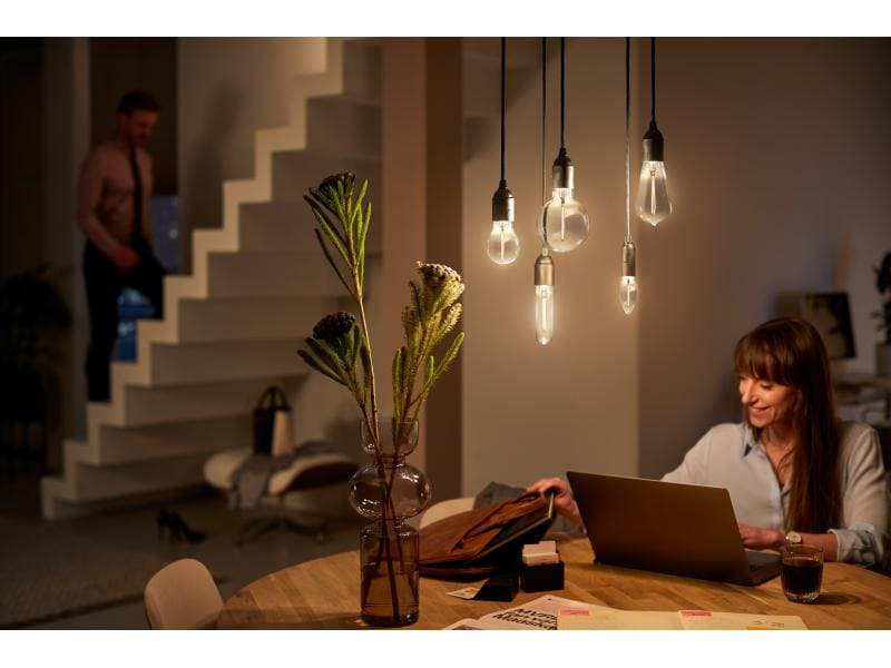 Philips Lampe 2.3 W (15 W) E27 Warmweiss