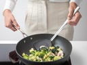 Brabantia Wok-Wender Profile Line Silber
