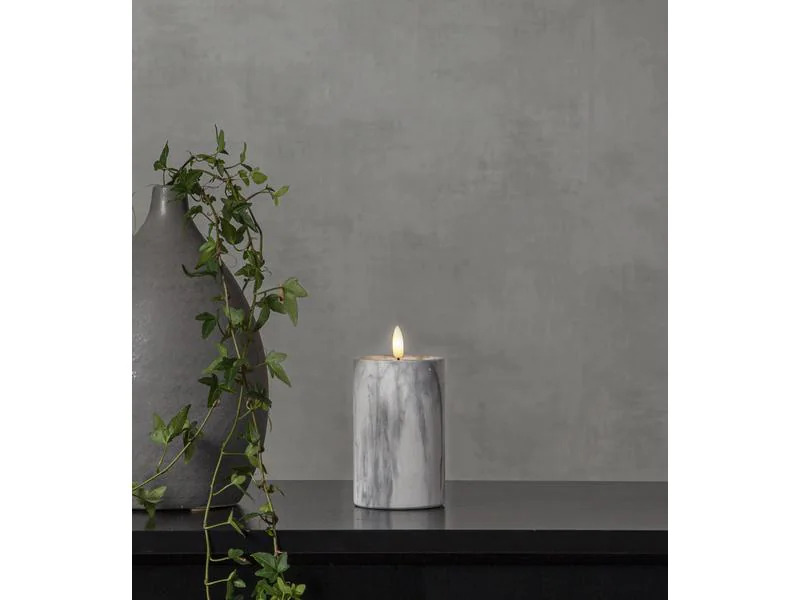 Star Trading LED-Kerze Pillar Flame Marble 7.5 cm x 15 cm, Grau