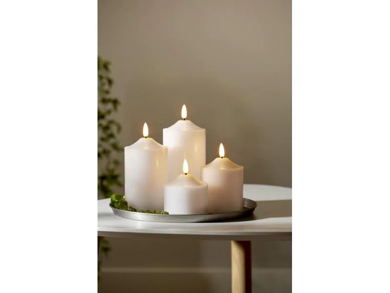 Star Trading LED-Kerze Pillar Flamme 7.5 cm x 12 cm, Weiss